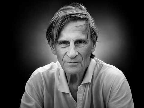 FACEPRO.fr — Les entreprises du Pays d&rsquo;Arles se racontent en vidéo : Bernard PERRINE, photographe